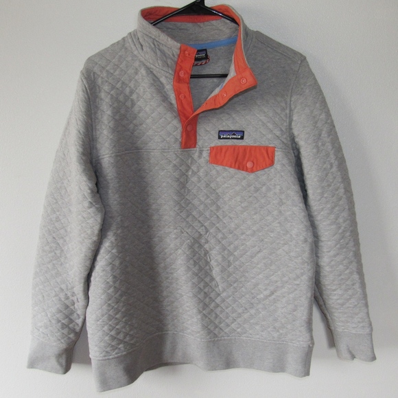 Patagonia Sweaters - New without tags Patagonia Button up Pullover